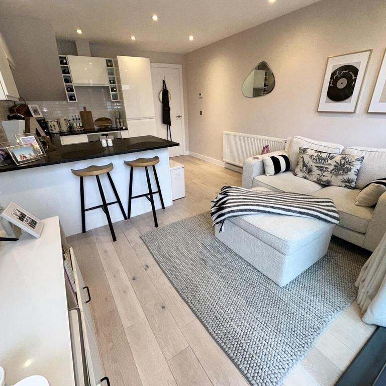 1 bedroom apartment to rent - Photo 1