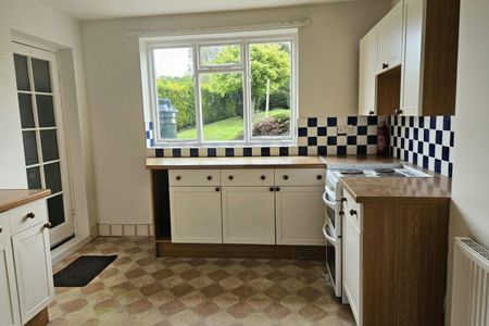Grasby Road, Great Limber - Photo 3