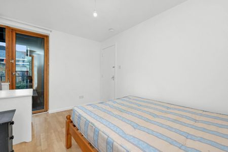 3 bedroom Flat To Let Total Size: 711 SQ FT - Photo 4