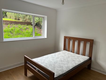 4 Bed Semi-Detached House, Serlby Rise, NG3 - Photo 3