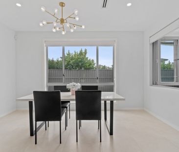 Modern 4-bedroom Family Home - Photo 2