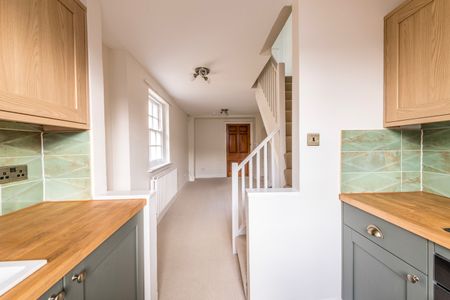 1 Bed Flat, Caledonia Place, BS8 - Photo 4