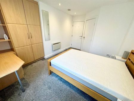 2 bedroom apartment to rent - Photo 5