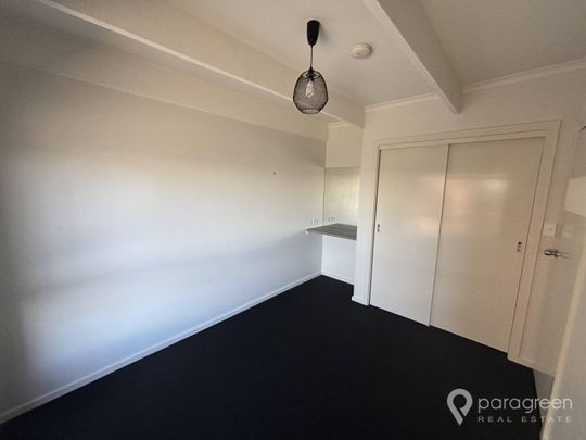 Rental price includes, power, water and internet costs. - Photo 1