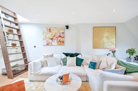 2 bedroom flat to rent - Photo 2