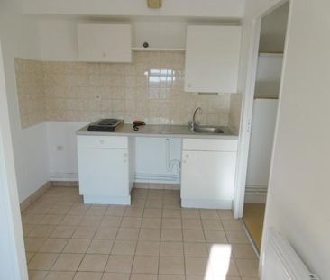 Location Appartement 4 pièces 75m² THOUARE SUR LOIRE 44470 - Photo 3