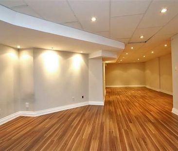 For Lease - 39 Colavita Court, Vaughan, Ontario - Photo 2