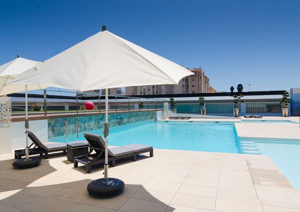 Apartment for rent on the beachfront of Arenal in Javea.