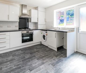 2 bedroom terraced house to rent - Photo 6