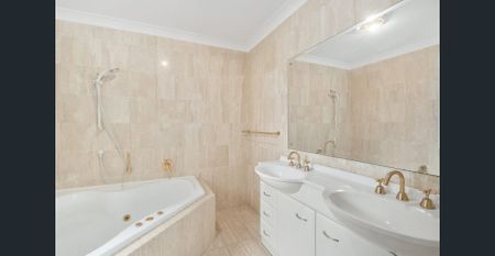 Family living in a peaceful Bowral cul-de-sac - Photo 5