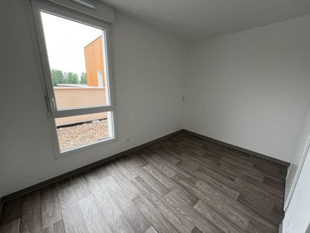 Location Appartement 1 pièce 18m² FRANQUEVILLE ST PIERRE 76520 - Photo 3