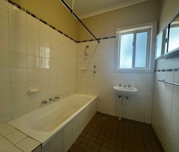 36 SEAVIEW ROAD, PORT AUGUSTA - Photo 4