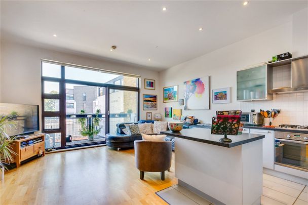 Kimberley Court, Queen's Park, NW6 - Photo 1