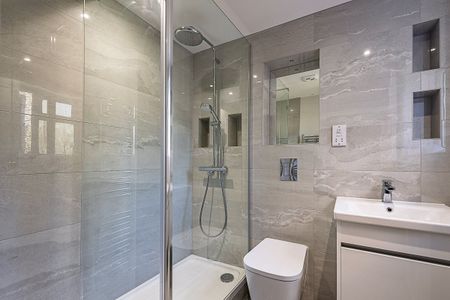 flat to rent - Photo 2