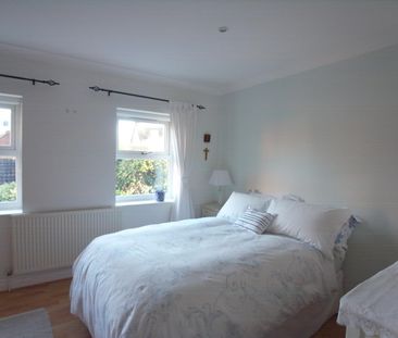 2 bedroom house to rent - Photo 1