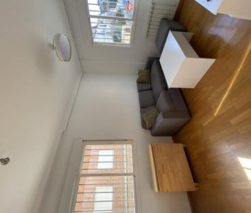 Piso de alquiler en Calle de Milán, 32, Canillas - Photo 2