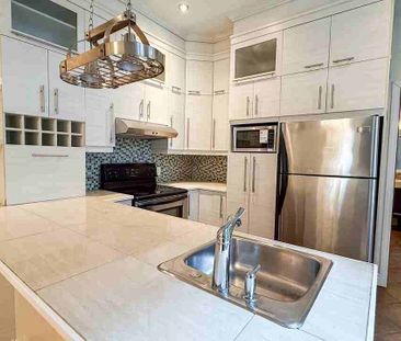 1219 Rue Saint-Christophe apartment — Montréal, QC (2-Bedroom) - 2 Bedroom - Photo 6