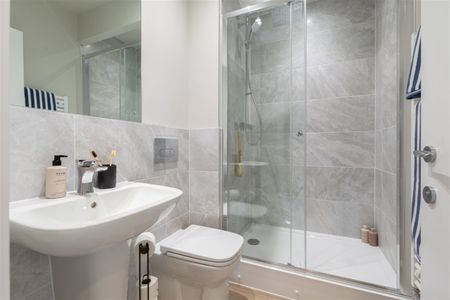 Casa at Tulach, Wigan, Greater Manchester, WN3 - Photo 5