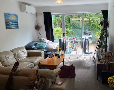 Unit for rent - Photo 2