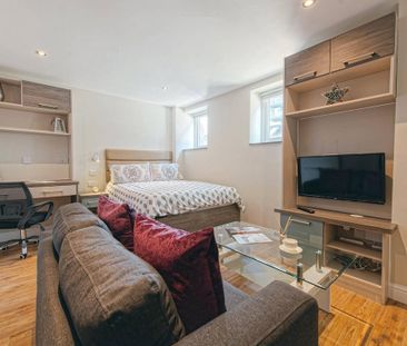 Studio to rent - Photo 2