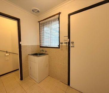 3 Charles Street, Pakenham VIC - Photo 3