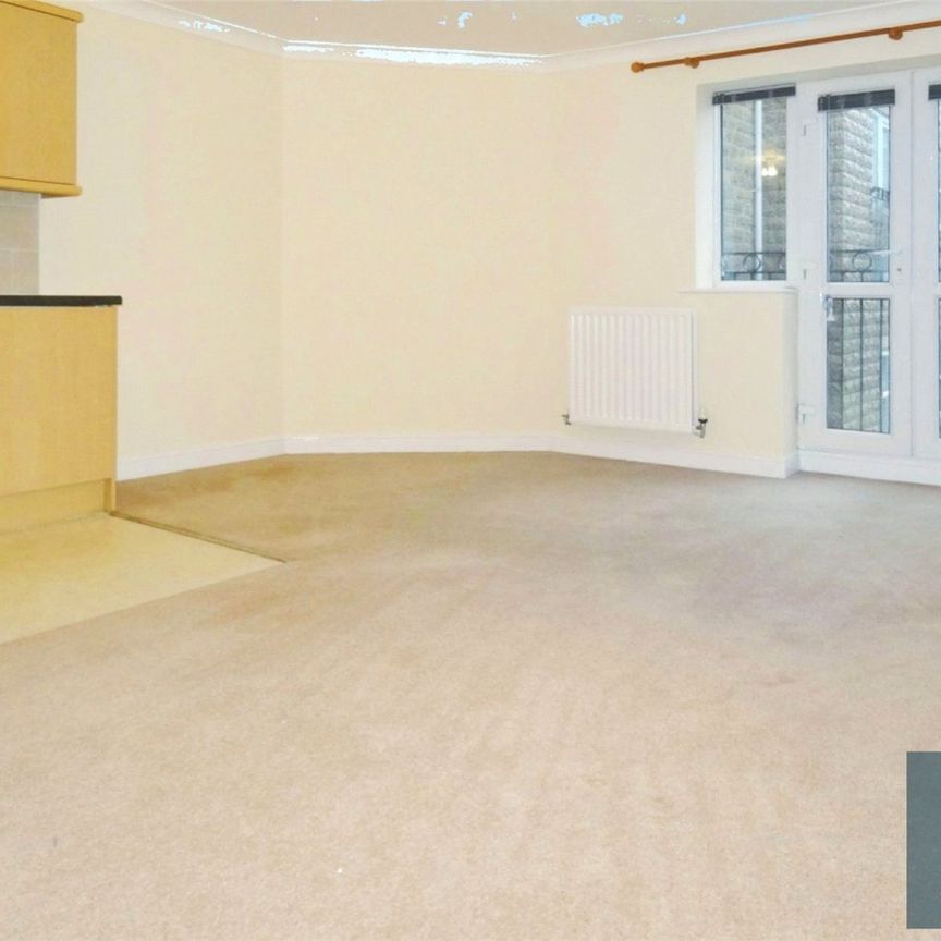 Croft Court, Mount Lane, Rastrick, Brighouse, HD6 - Photo 1