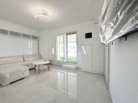 Studio/Γκαρσονιέρα για ενοικίαση Άγιος Παντελεήμων (Καλαμαριά) - Φωτογραφία 2