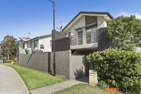 2 Braford Avenue, Elizabeth Hills, NSW 2171 - Photo 3