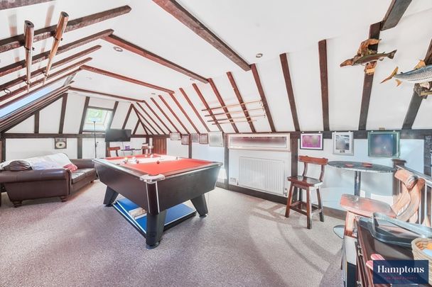 4 bedroom detached house to rent - Photo 1