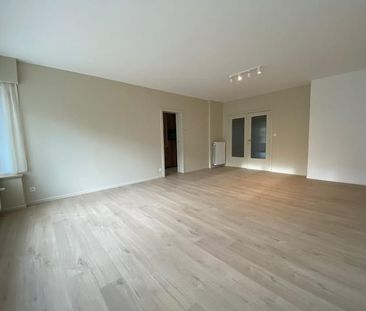 Appartement te huur - Photo 1