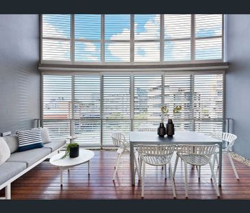 New York Loft Style Apartment - Photo 3