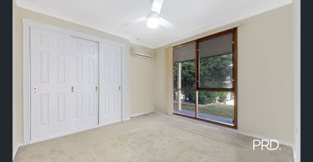 Comfortable Family Home in a Peaceful Cranebrook Location - Photo 2