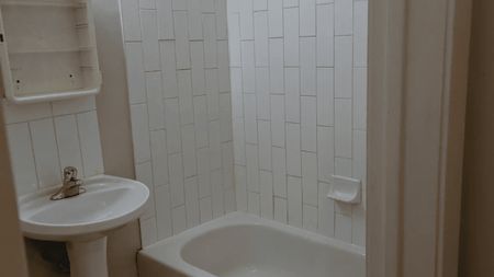 344 Dundas Street #205 - Photo 5