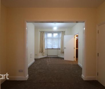 3 bedroom semi-detached house to rent - Photo 6