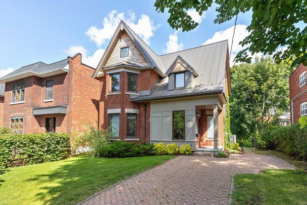 À louer / Maison à étages - Photo 1