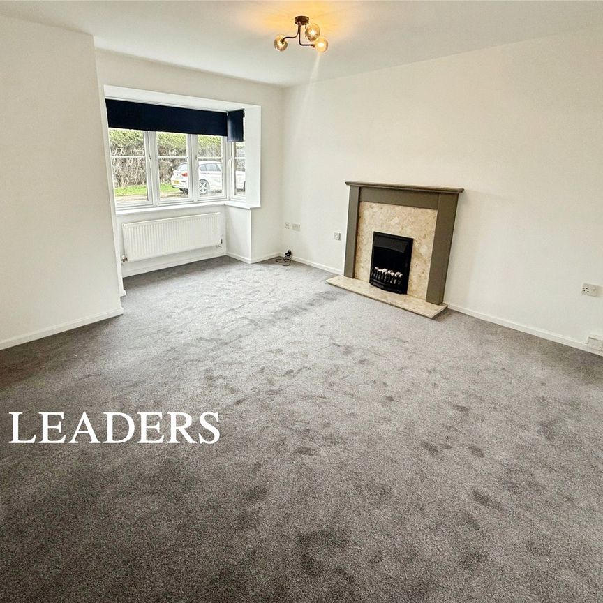 3 bedroom house to rent Bannister Close, Stoke-on-Trent, Staffordshire, ST4 - Photo 1