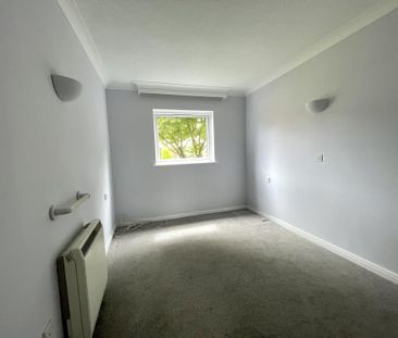 1 bedroom ground floor flat to rent - Photo 6