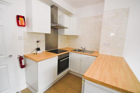 1 bedroom apartment to rent - Photo 4