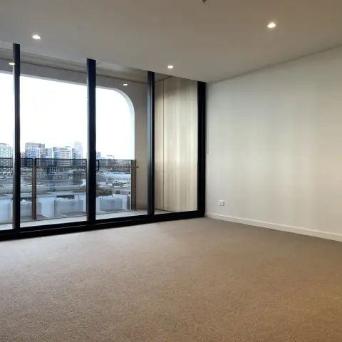 1Bedrooms, 1Bathrooms - Photo 1