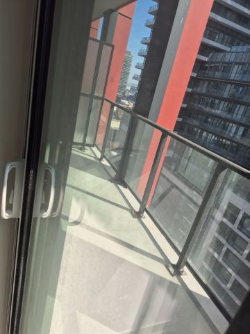 For Lease - 180 Front Street Unit# 1809, Toronto, Ontario - Photo 2