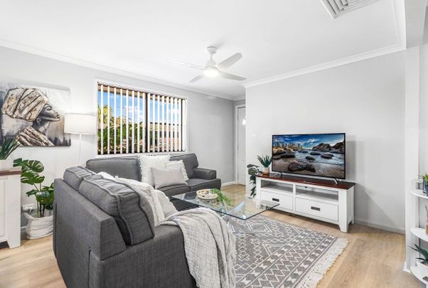 Perfect Blend of Comfort and Convenience in Cranebrook - Photo 1