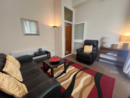 Apt 1, 100 University Avenue, Belfast BT7 1GY - Photo 5