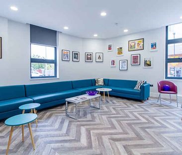 Bronze Accessible Studio - Photo 4