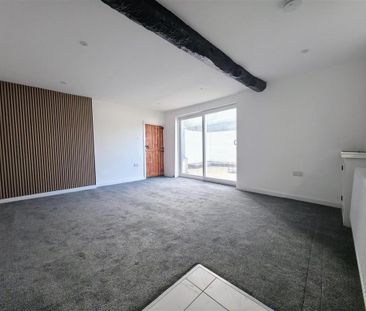 2 bedroom house to rent - Photo 2