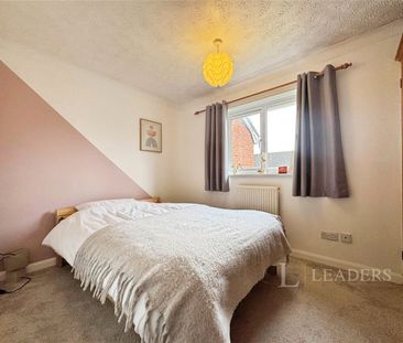 3 bedroom house to rent Kendal Close, Hethersett, Norwich, NR9 - Photo 3