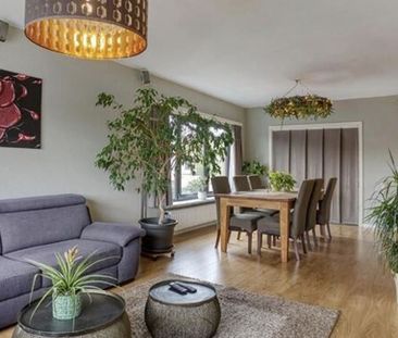 Appartement te huur in Kasterlee voor € 1.200 met 3 slaapkamers - Photo 2
