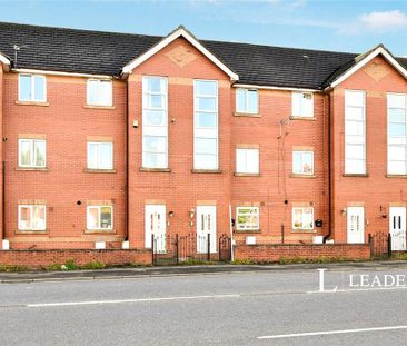 2 bedroom flat to rent - Photo 4