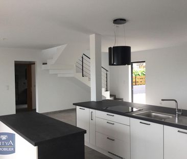Location Maison 5 pièces 114m² ST GILLES LES HAUTS 97435 - Photo 6