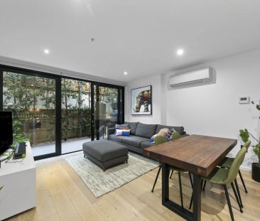 Spacious light filled courtyard! - Photo 6