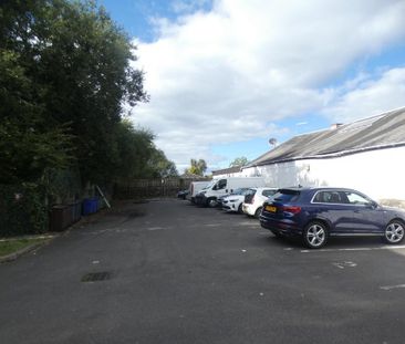 1 bedroom flat to rent - Photo 6